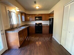 410 Colleen Dr in O'Fallon, IL - Building Photo - Building Photo