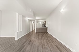 1501 Elsmere Av in Windsor, ON - Building Photo - Building Photo