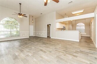 633 Fern Dr in Desoto, TX - Building Photo - Building Photo