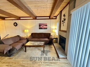 989 Tahoe Blvd in Incline Village, NV - Building Photo - Building Photo