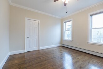 166 Boylston St in Boston, MA - Building Photo - Building Photo