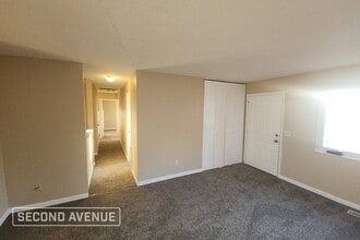 1211 Wamajo Dr in Sandusky, OH - Foto de edificio - Building Photo