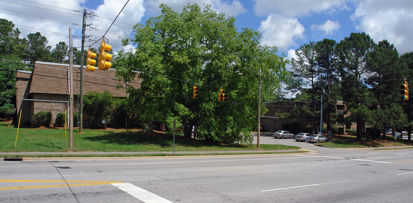 Kensington Park in Raleigh, NC - Building Photo