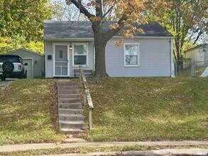 1717 Mound St in Davenport, IA - Building Photo - Building Photo