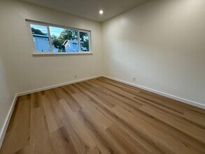 2360 Galway Ct, Unit 3 in Santa Clara, CA - Building Photo - Building Photo