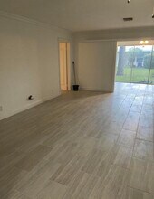 192 Cape Cod Cir in Greenacres, FL - Building Photo - Building Photo