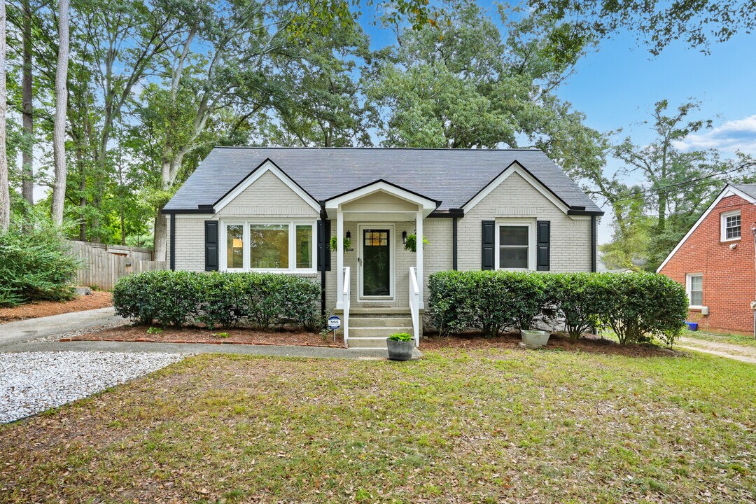 1946 Terry Mill Rd SE in Atlanta, GA - Foto de edificio