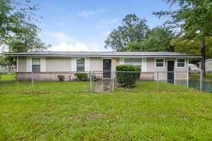 304 Citizen St in Green Cove Springs, FL - Building Photo