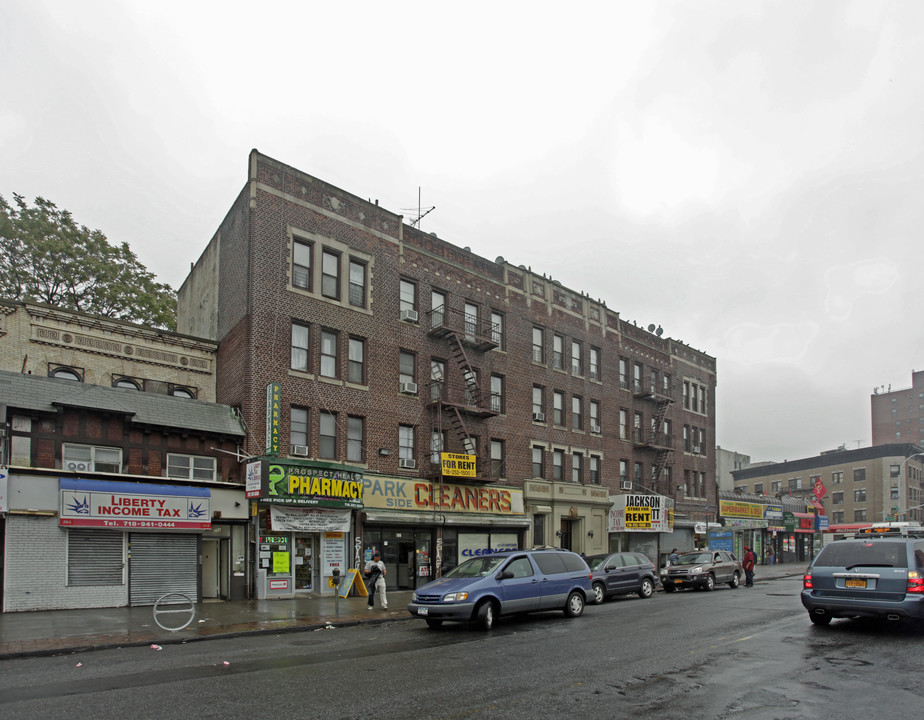 188 Parkside Ave in Brooklyn, NY - Building Photo