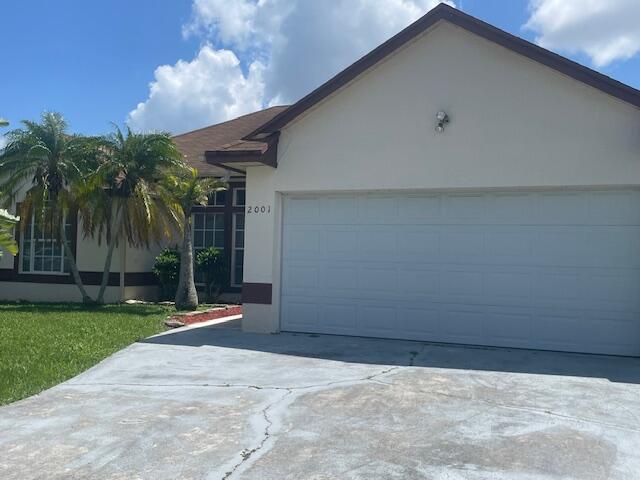 property at 2001 SW Imperial St