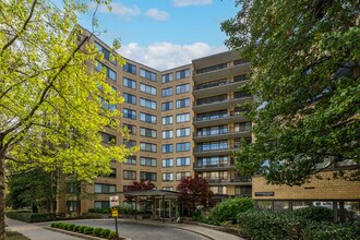 4740 Connecticut Ave NW, Unit 805 in Washington, DC - Building Photo - Building Photo