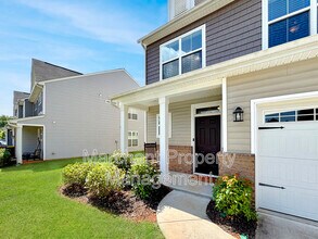 106 Muir Way in Piedmont, SC - Building Photo - Building Photo