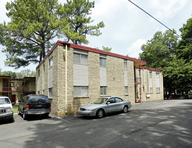 The Residence in Memphis, TN - Building Photo - Building Photo