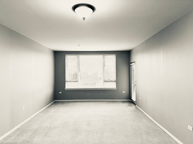 801 Village Center Dr in Burr Ridge, IL - Building Photo - Building Photo