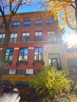 2511 W Moffat St in Chicago, IL - Building Photo