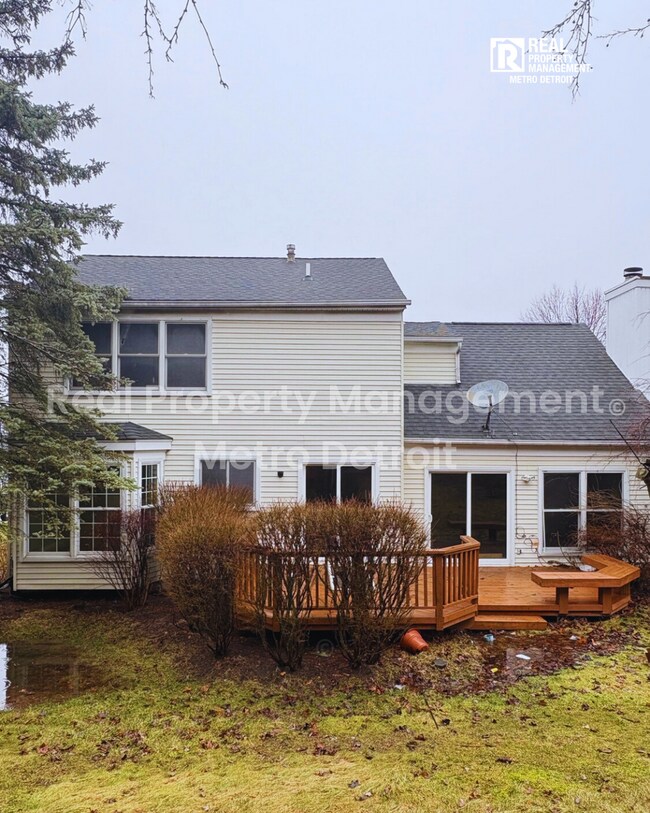 172 Parsons Ln in Rochester Hills, MI - Building Photo - Building Photo
