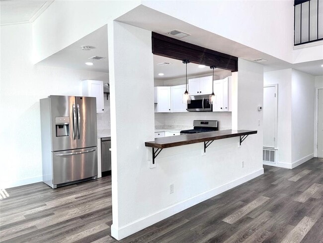 1733 Harliquin Run in Austin, TX - Building Photo - Building Photo