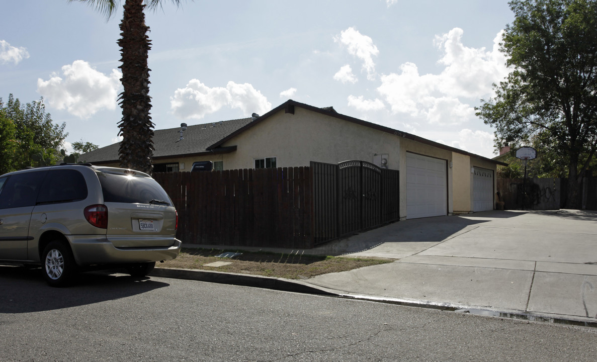 1606 Dorsey Ave in Fontana, CA - Building Photo