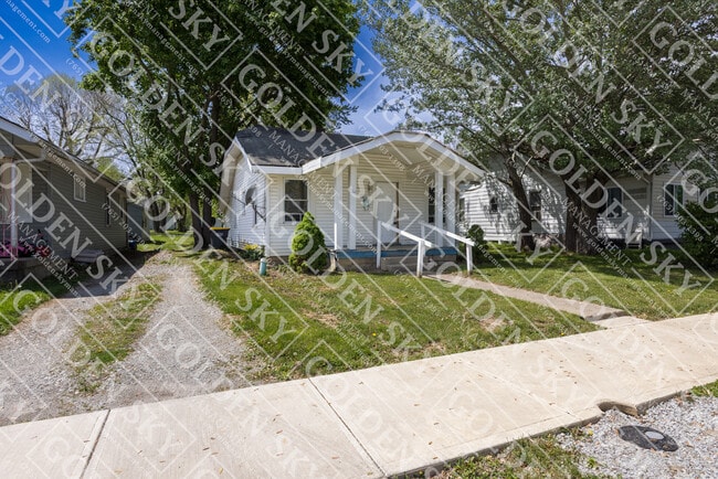 property at 1823 Halford St
