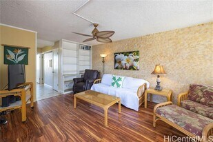 1720 Ala Moana Blvd in Honolulu, HI - Building Photo