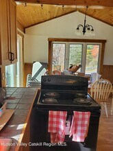 2 Lakeview Terrace in Kerhonkson, NY - Building Photo - Building Photo