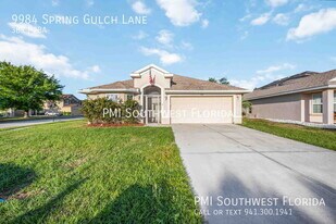 9984 Spring Gulch Ln in Punta Gorda, FL - Building Photo