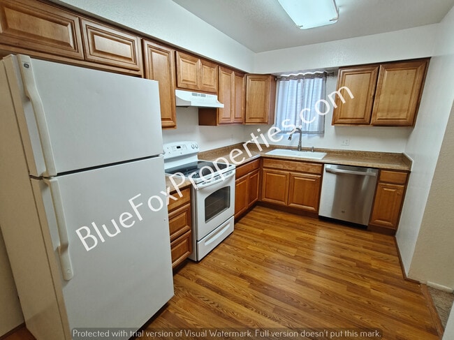 property at 3690 N Country Club Rd