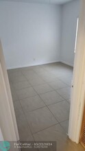 1730 Pierce St, Unit 7 in Hollywood, FL - Building Photo - Building Photo