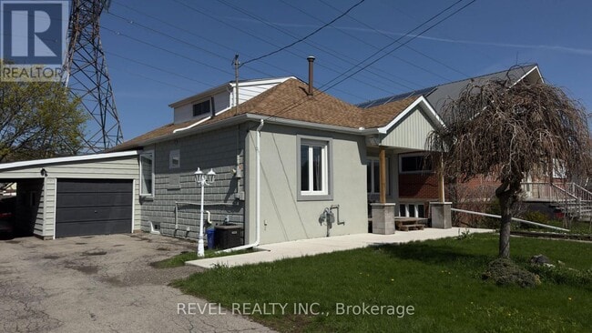 520 Cochrane Rd in Hamilton, ON - Building Photo - Building Photo