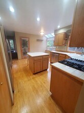 1700 NE 123rd St in Seattle, WA - Building Photo - Building Photo