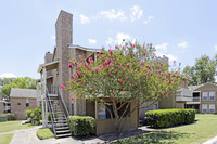 Austin Pointe Apartments photo'