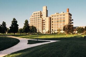 2000 Little Raven St, Unit 203 in Denver, CO - Foto de edificio - Building Photo