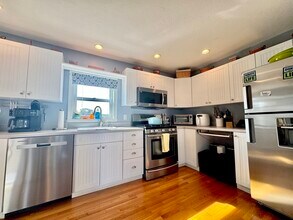 181 Atlantic Ave in Hull, MA - Building Photo - Building Photo