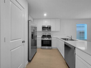 1763 Green Warbler Ln in Crosby, TX - Building Photo - Building Photo