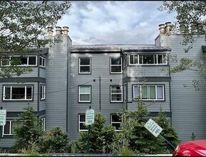 9366 Fall River Rd, Unit 9366 in Idaho Springs, CO - Building Photo - Building Photo