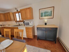 52 Geneve St in Moultonborough, NH - Building Photo - Building Photo