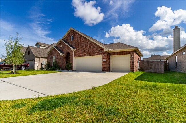 6305 Rotherham St in League City, TX - Building Photo - Building Photo