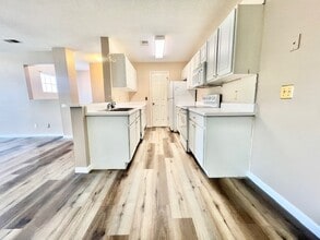 2117 Sanderling Dr in Florence, SC - Building Photo - Building Photo