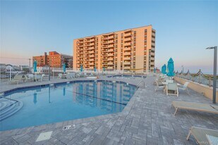 360 Shore Rd in Long Beach, NY - Building Photo