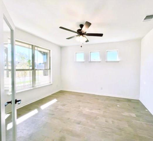 608 Breeze Hollow Ln in Andice, TX - Building Photo - Building Photo