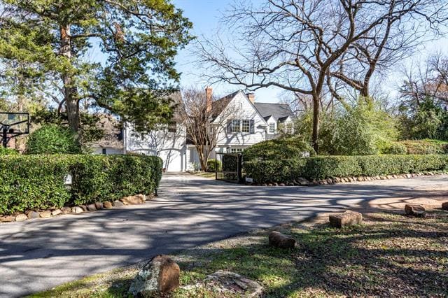 8530 Jourdan Way in Dallas, TX - Building Photo - Building Photo