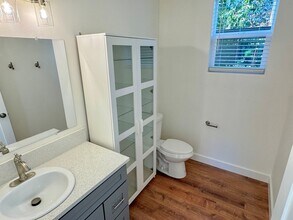 3345 NE 26th Ave in Portland, OR - Building Photo - Building Photo