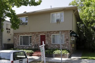 2710 O St Apartamentos