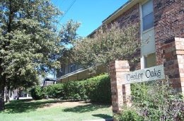 Center Oaks Apartments