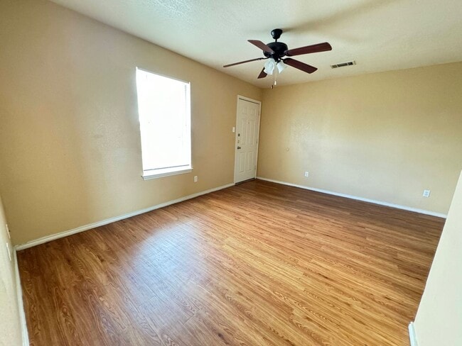 1601 Cedarhill Dr in Killeen, TX - Building Photo - Building Photo