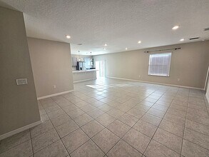 3125 Royal Palm Dr in Edgewater, FL - Building Photo - Building Photo