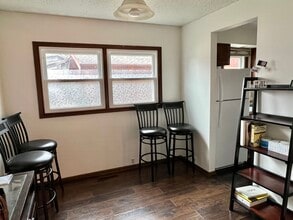 603 E 16th St in Ames, IA - Foto de edificio - Building Photo