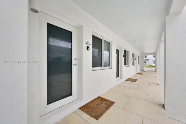 550 NE 82nd Terrace in Miami, FL - Building Photo - Building Photo