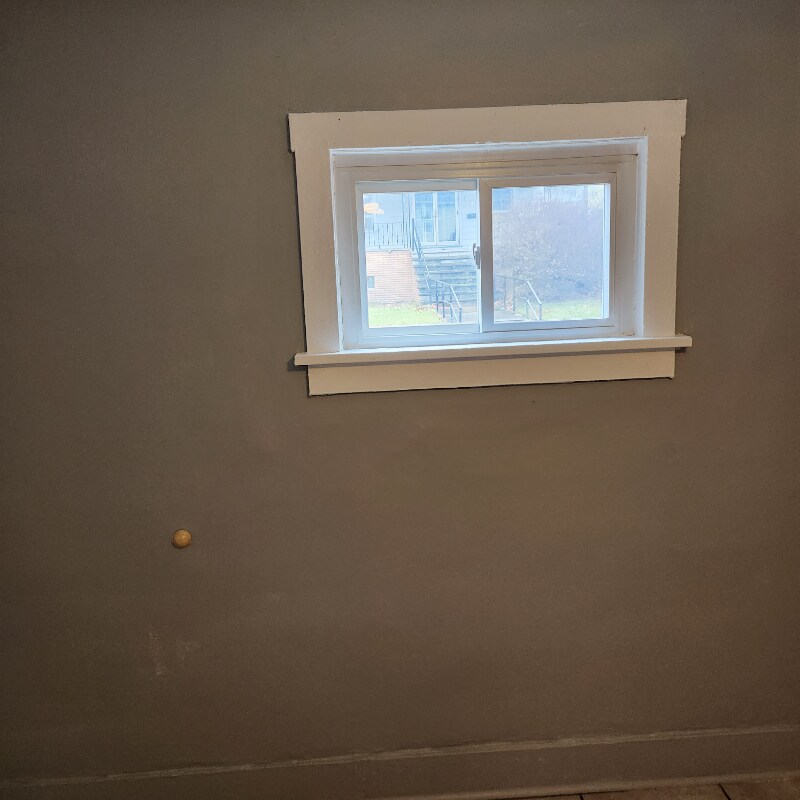 1010 W Tuscarawas AveUnit 2 Rentals in Barberton, OH