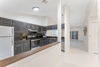 3088 Inglewood Terrace in Boca Raton, FL - Building Photo - Building Photo